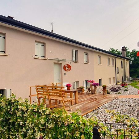 Casa Vilma Hotell Paderno del Grappa Exteriör bild